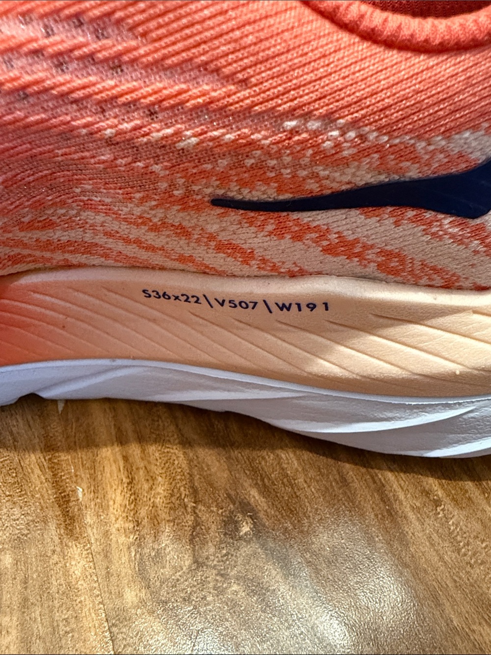 Hoka Mach 5 pro fly plus Women's Coral Running Shoes with Light Blue Laces - Picture 6 of 9